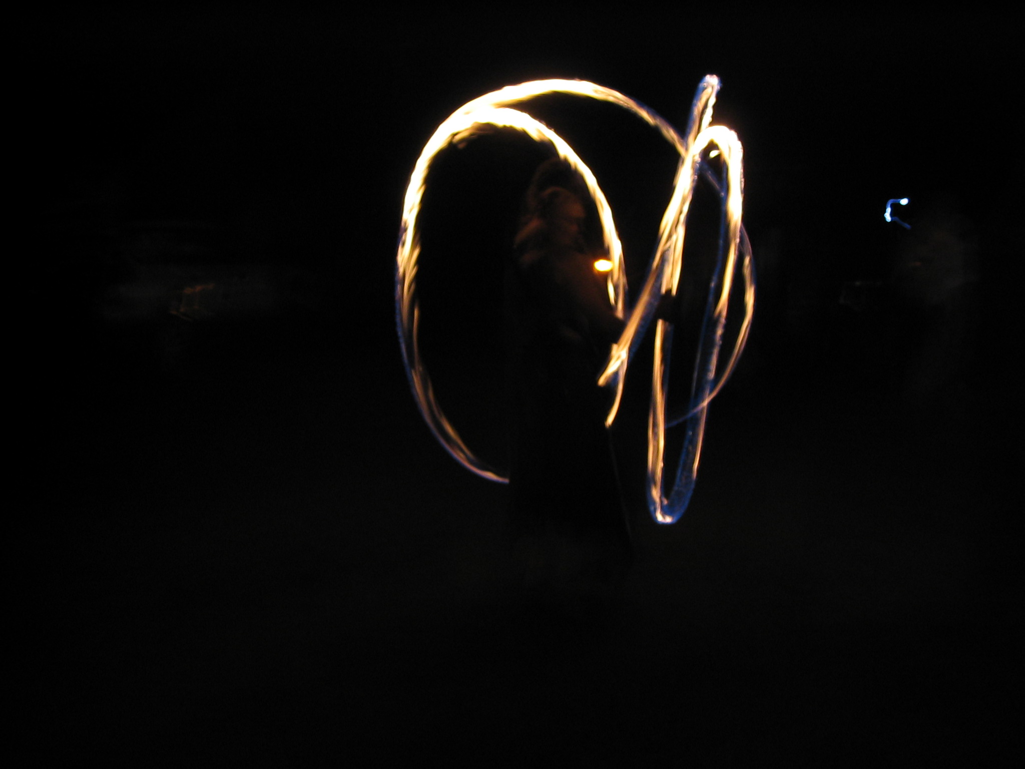 2035x1522 pixels (380K)